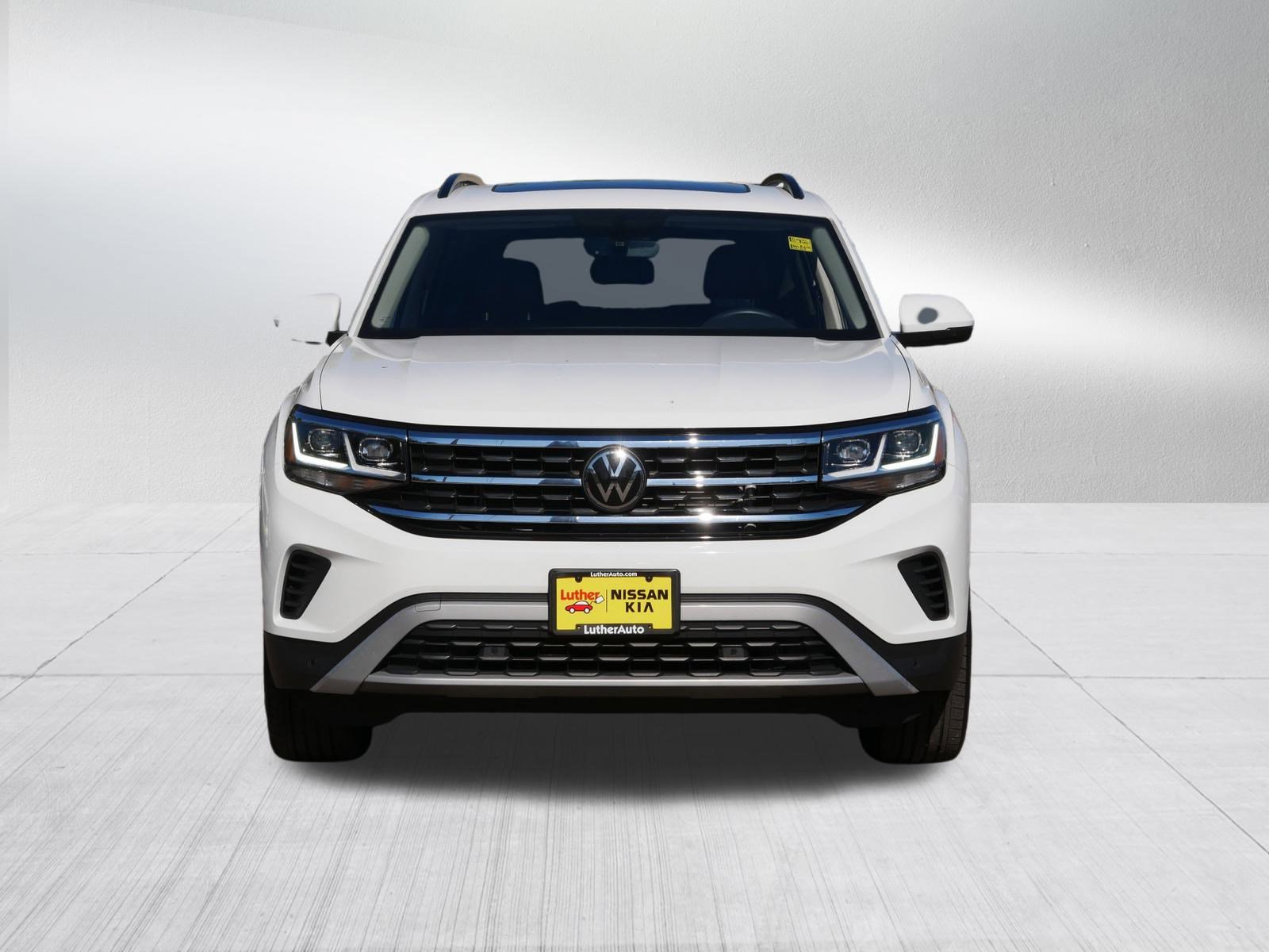 2023 Volkswagen Atlas V6 SE Technology photo 2
