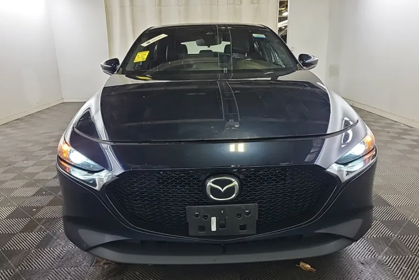 2022 Mazda Mazda3 Hatchback Select photo 4