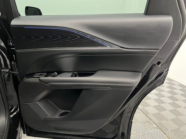 2024 Cadillac Lyriq Sport photo 43