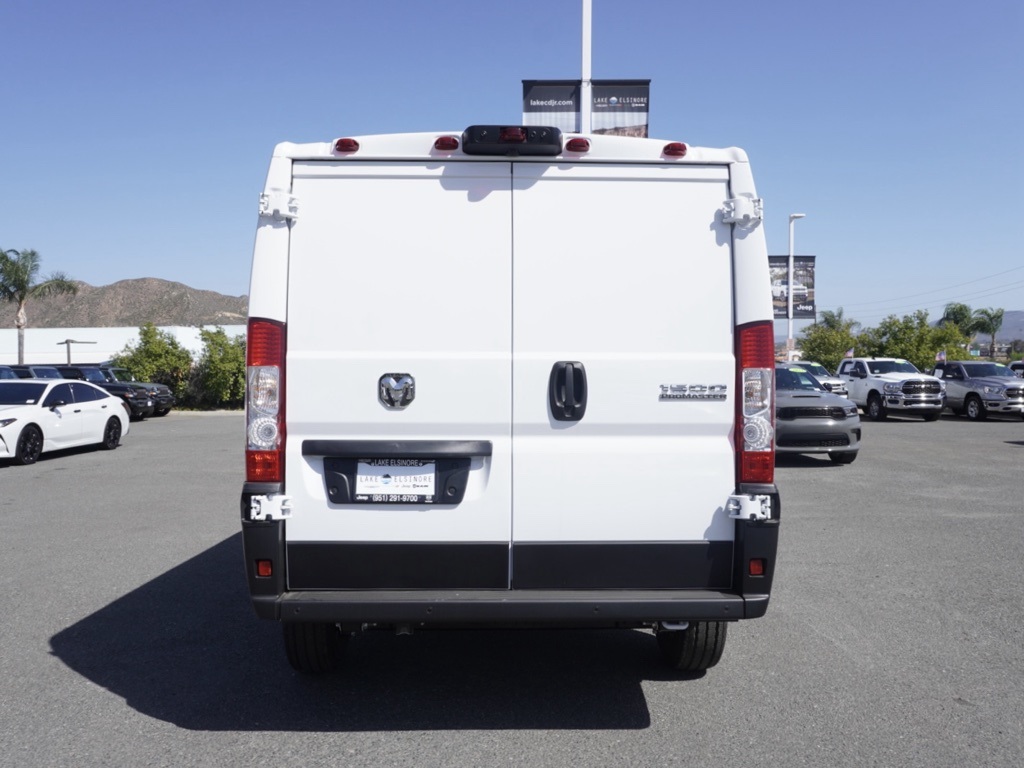 2025 Ram ProMaster 1500 Tradesman Cargo Van photo 4