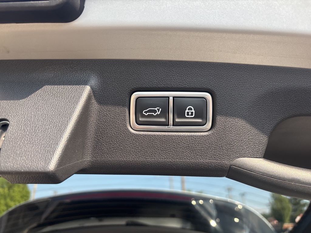 2022 Kia Sorento SX photo 17