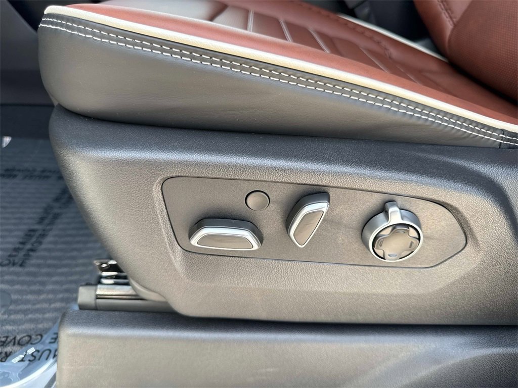 2026 Gmc Sierra 2500 HD Denali Ultimate photo 11