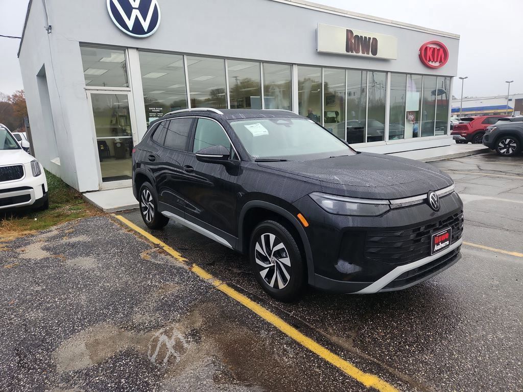 2026 Volkswagen Tiguan S's photo