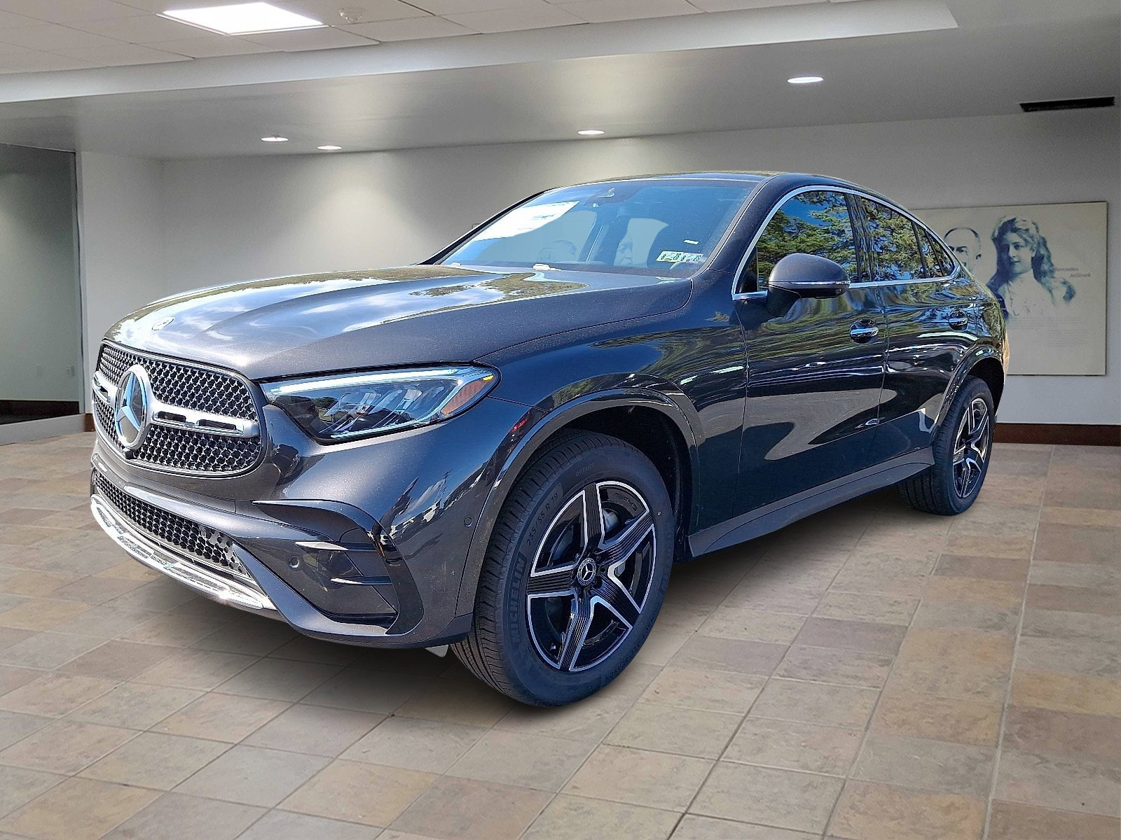 2026 Mercedes Benz GLC 300 4MATIC photo 3