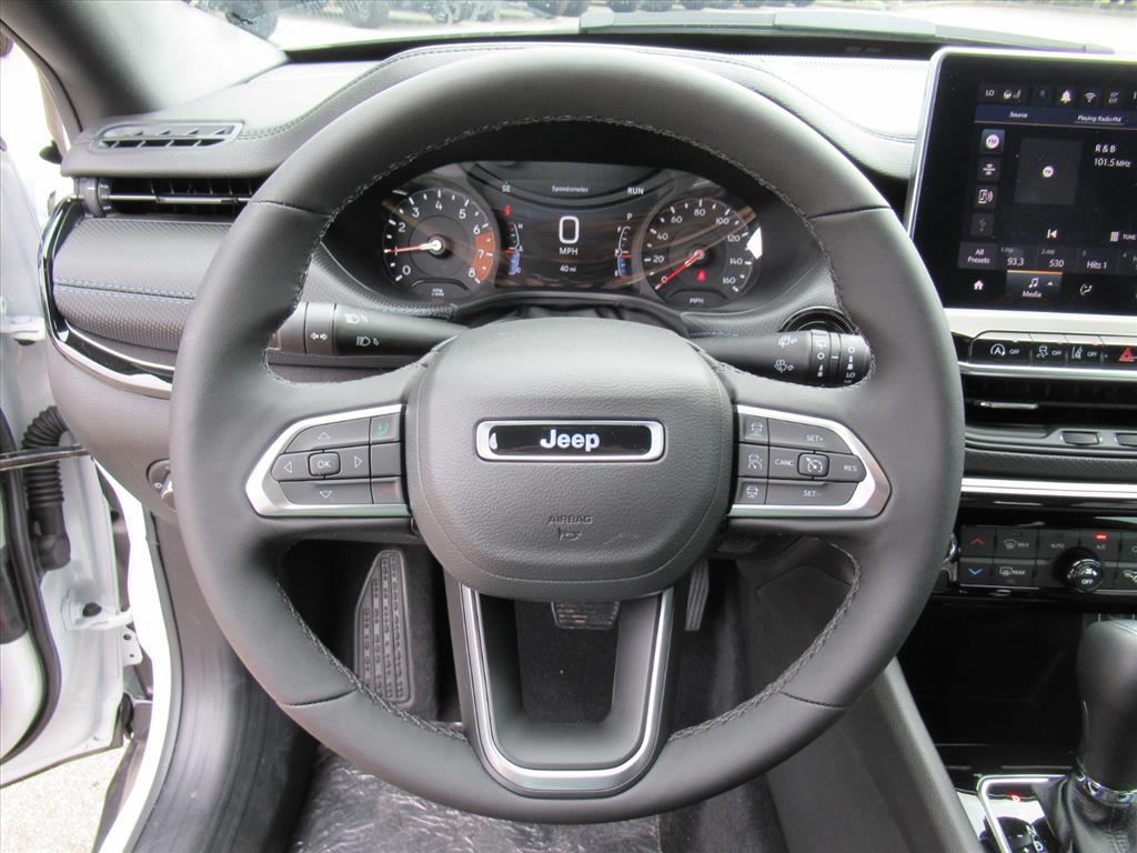 2025 Jeep Compass Limited photo 15