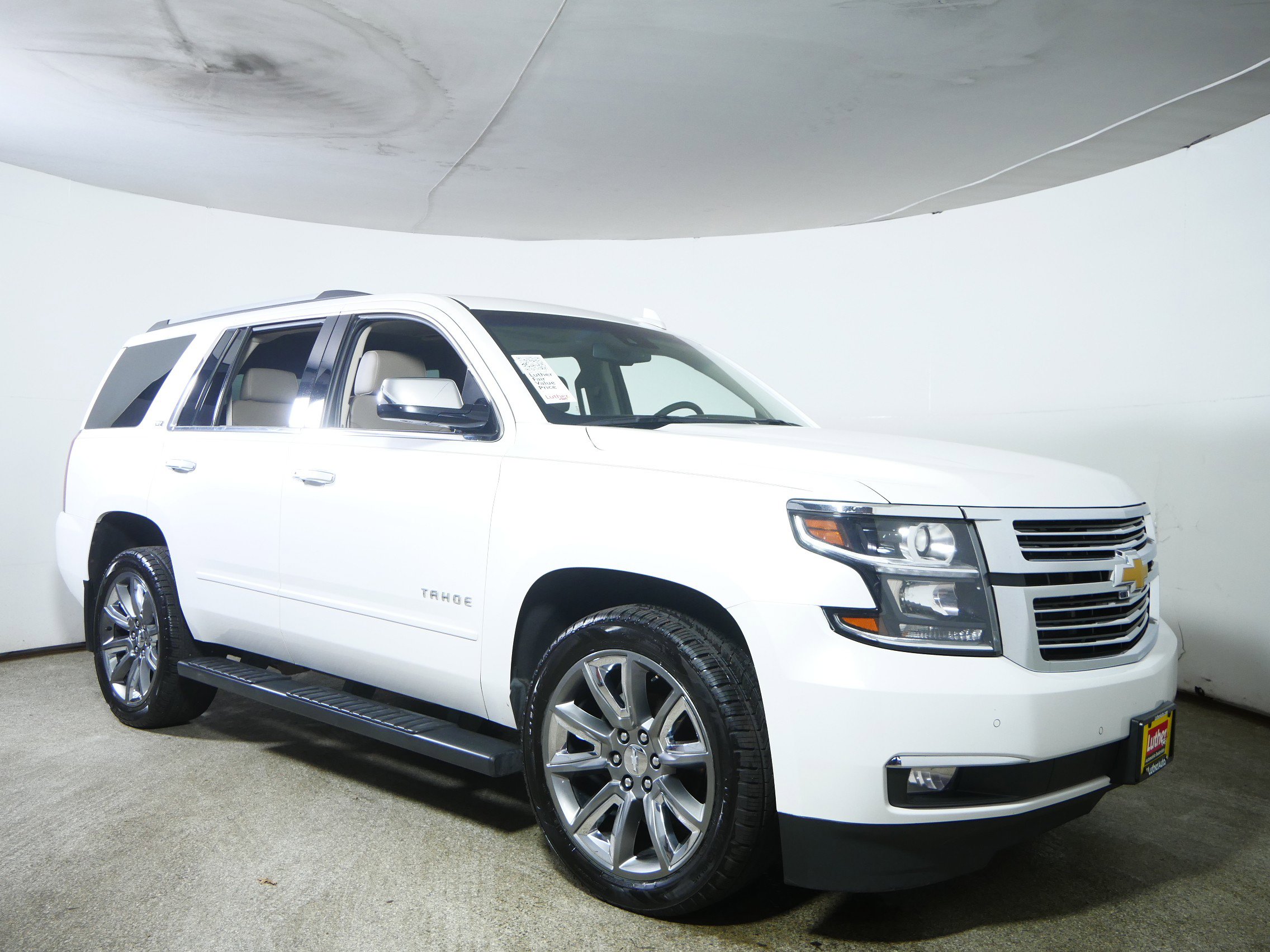 2016 Chevrolet Tahoe LTZ's photo