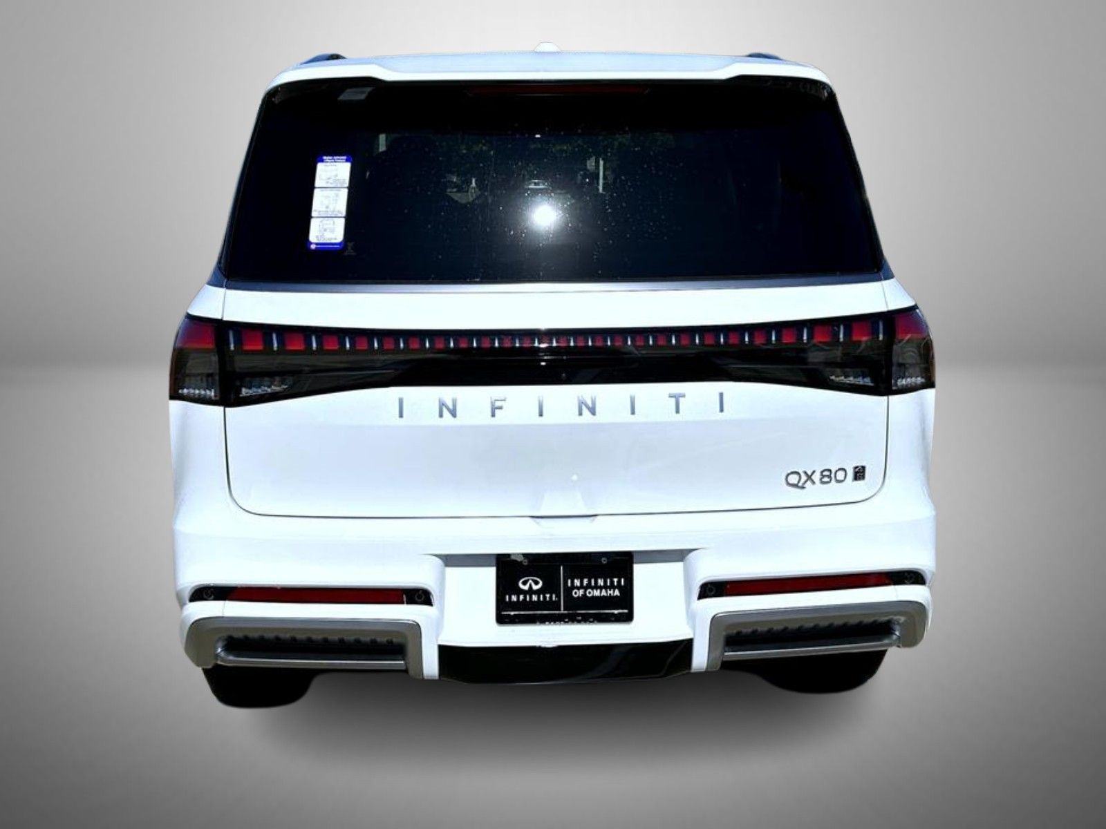 2026 Infiniti QX80 Luxe photo 6