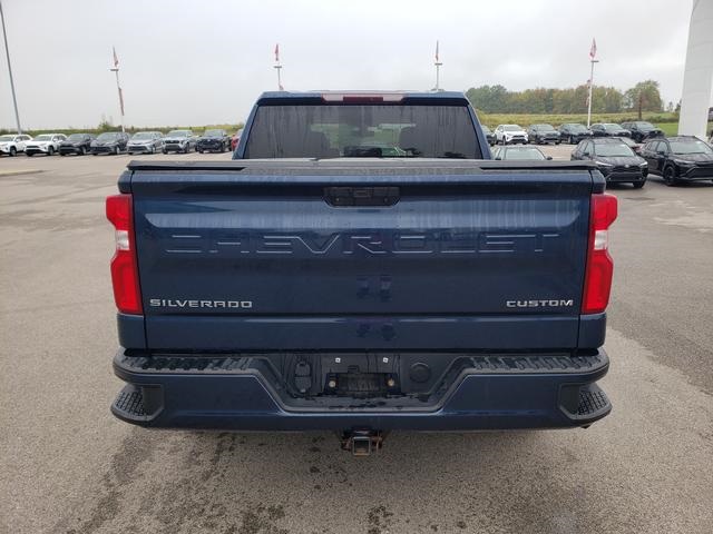 2019 Chevrolet Silverado 1500 Custom photo 3