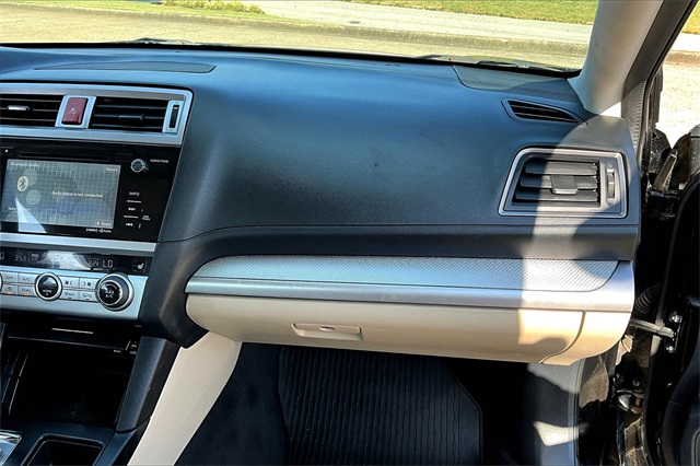 2016 Subaru Legacy 2.5i photo 22