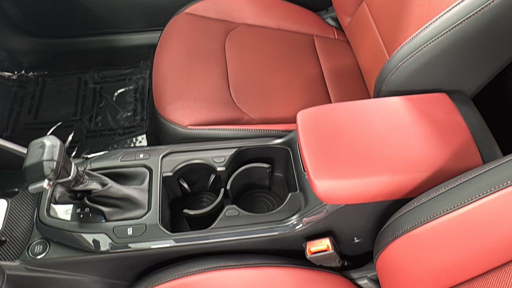 2025 Kia K4 GT-Line photo 29