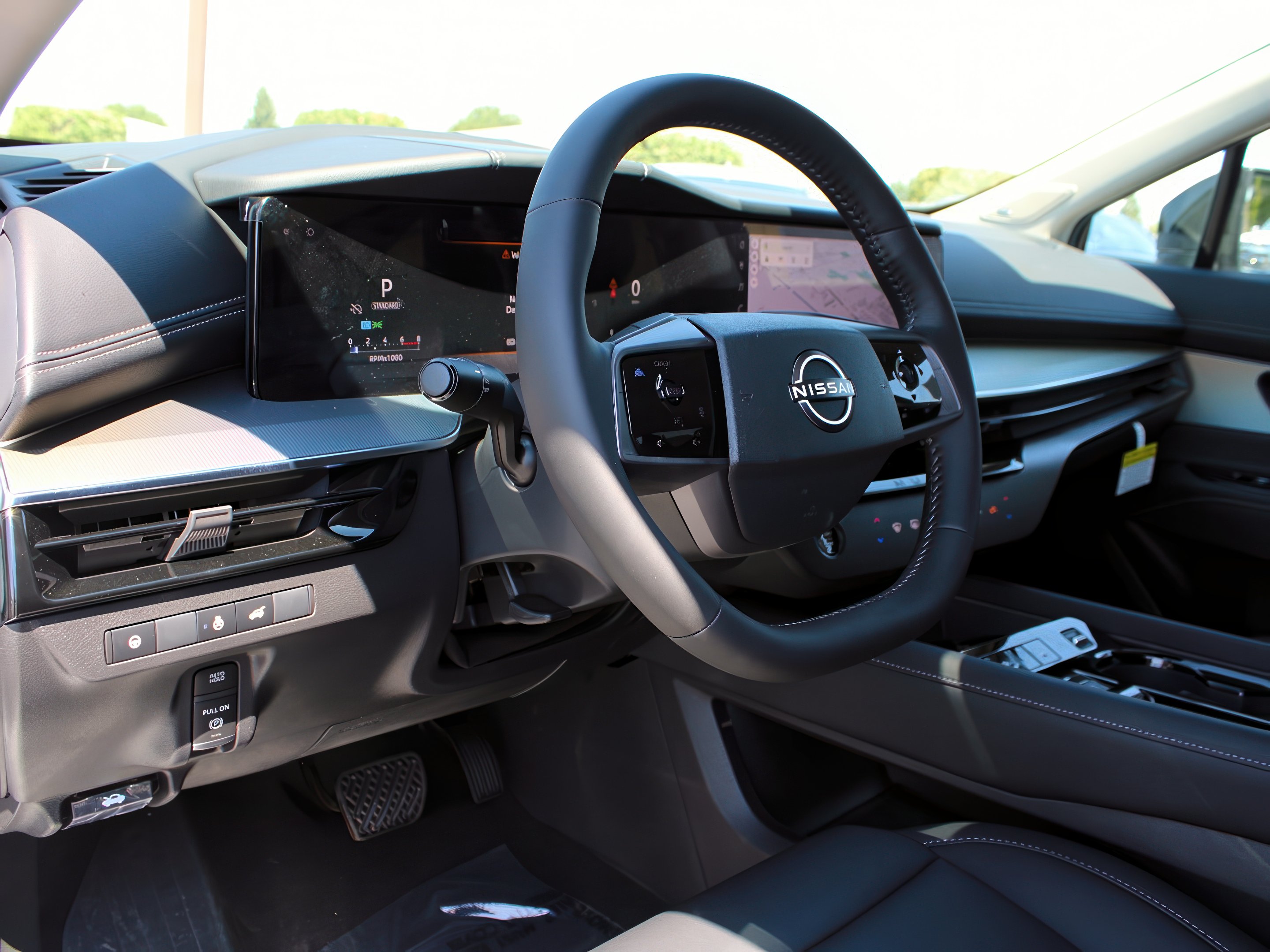 2025 Nissan Murano SL photo 12