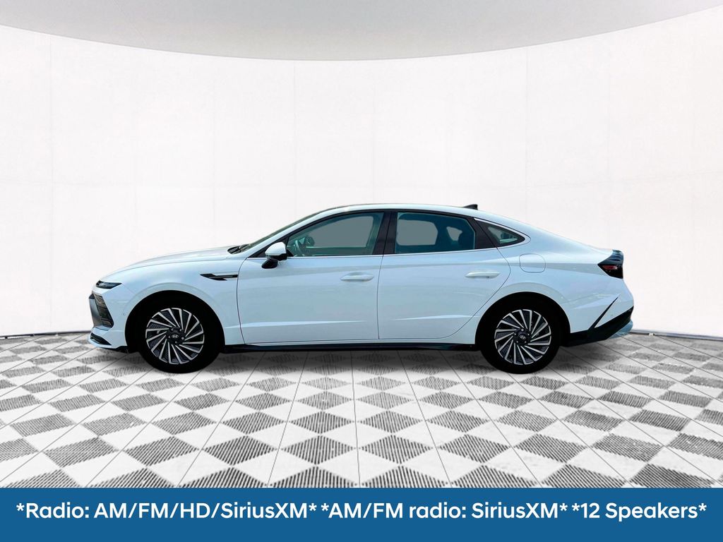 2025 Hyundai Sonata Hybrid Limited photo 3