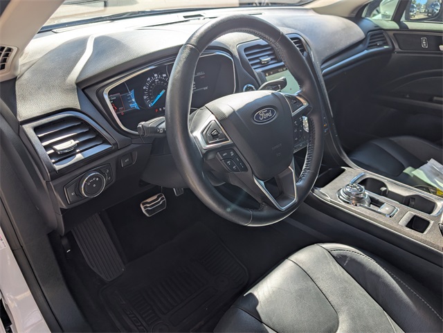 2018 Ford Fusion Titanium photo 8