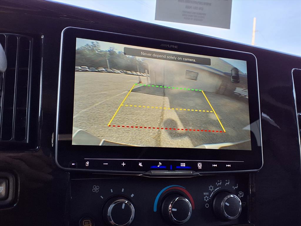 2025 Gmc Savana Cargo 2500 photo 3