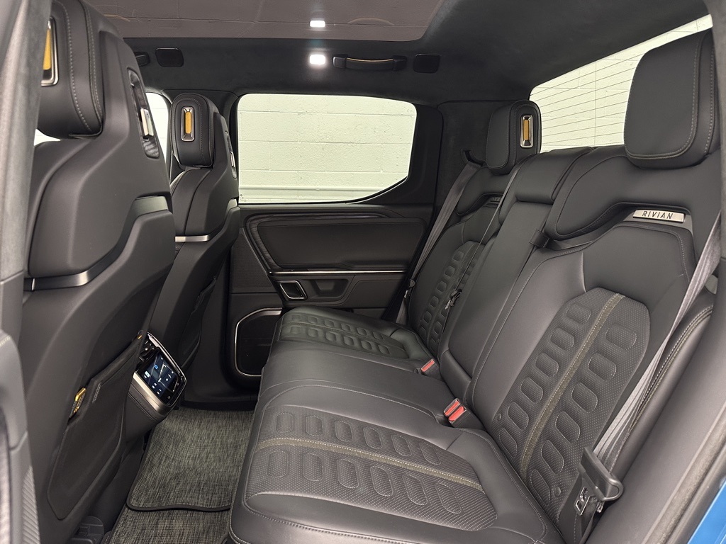 2022 Rivian R1T Launch Edition photo 13