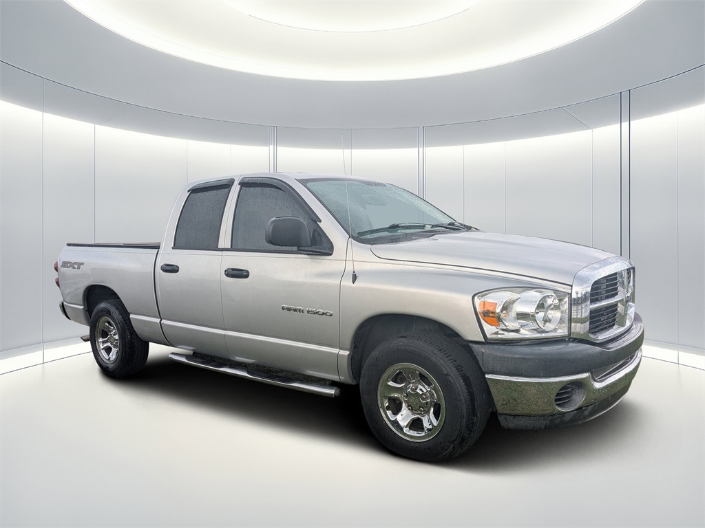 Used 2007 Dodge Ram 1500 Pickup ST with VIN 1D7HA18K17J585810 for sale in Lake City, FL