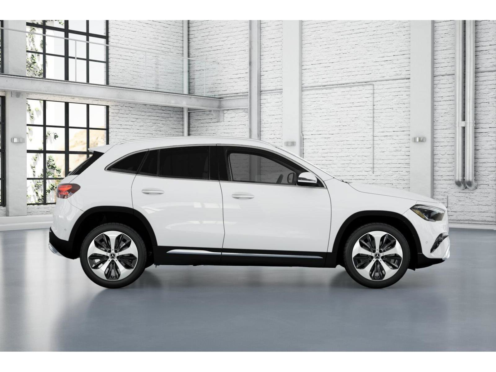 2025 Mercedes Benz GLA 250 photo 2