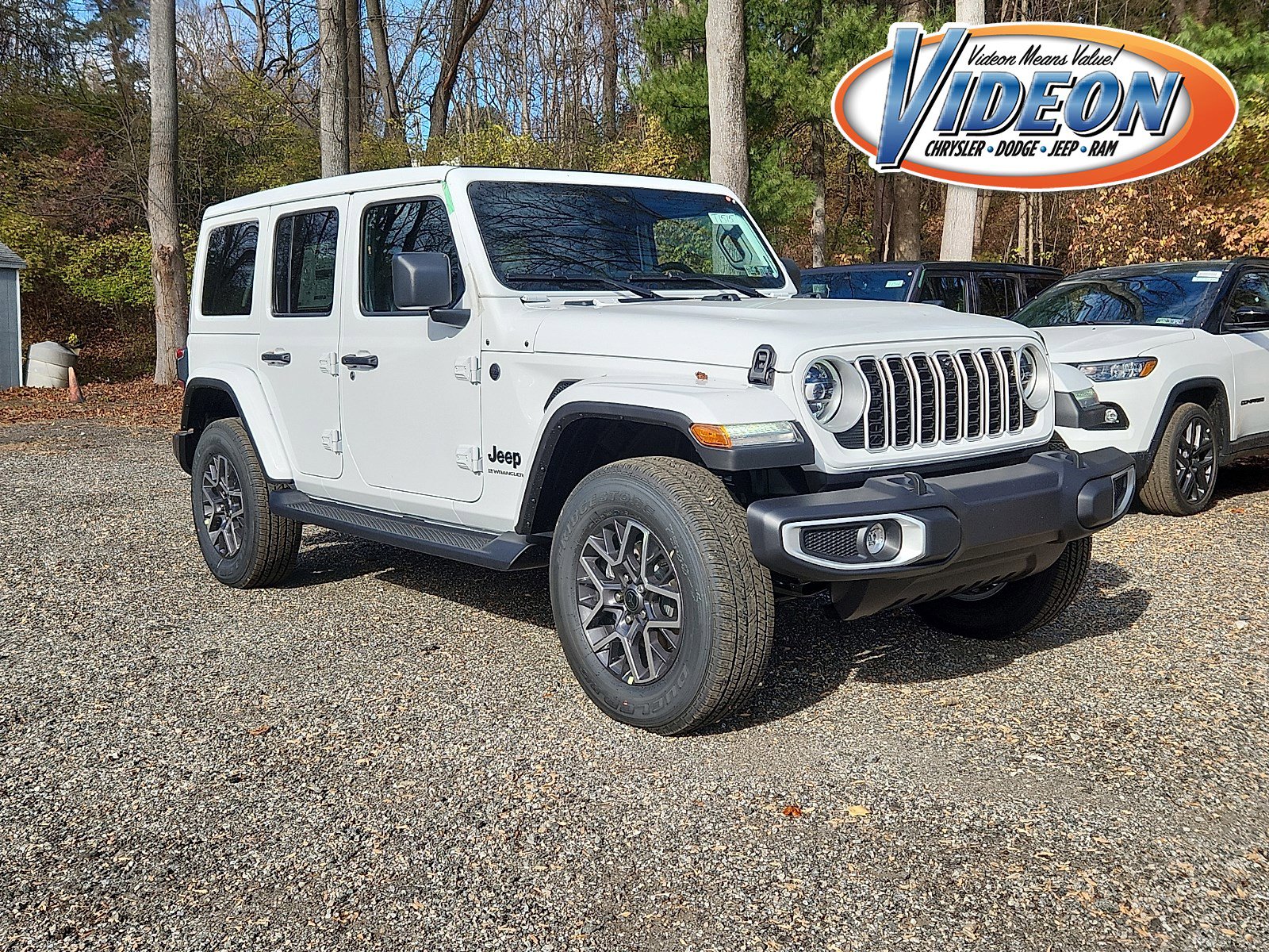 2026 Jeep Wrangler 4-Door Sahara's photo