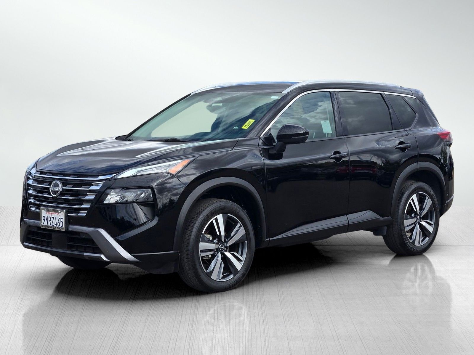 2024 Nissan Rogue SL photo 9
