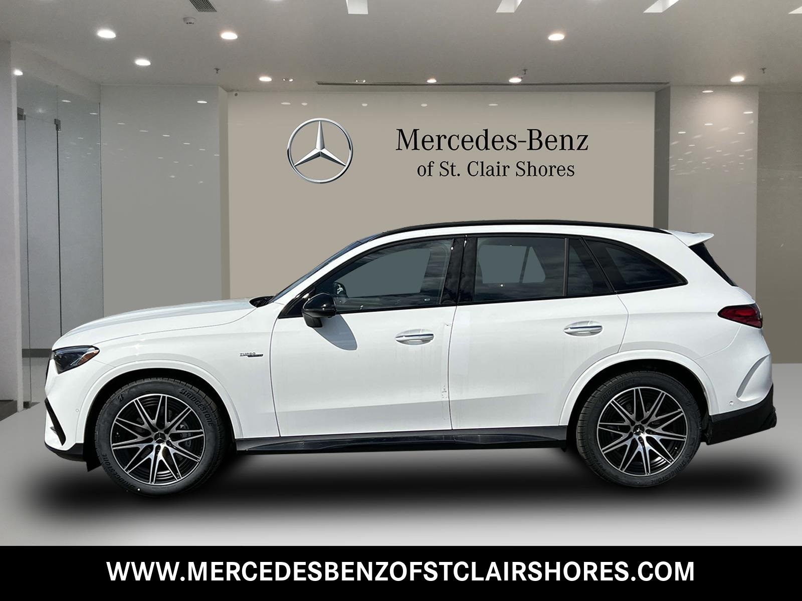 2025 Mercedes Benz GLC AMG 43 4MATIC photo 2