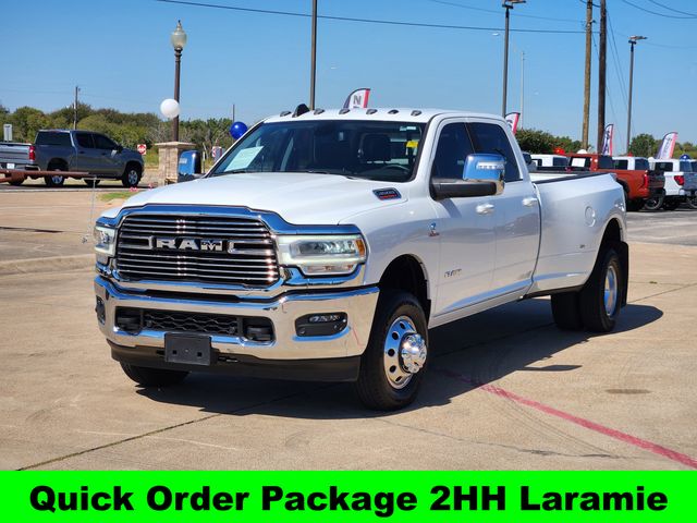 2024 Ram 3500 Laramie photo 4