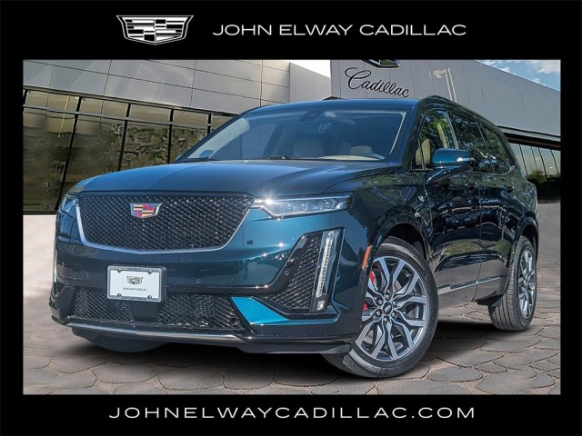 2025 Cadillac XT6 Sport