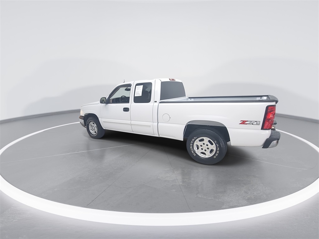 2003 Chevrolet Silverado 1500 LT photo 3