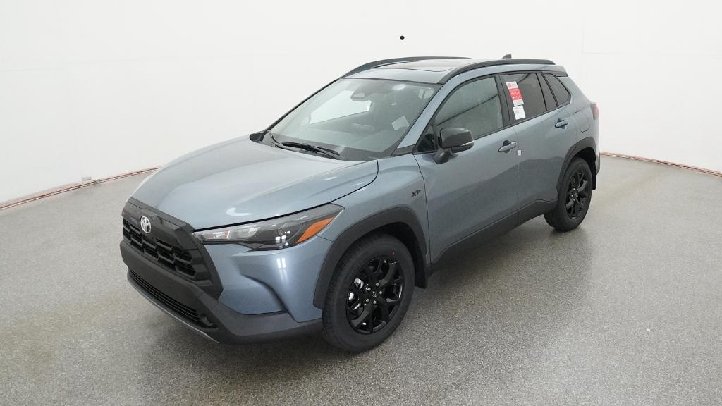 2026 Toyota Corolla Cross LE's photo