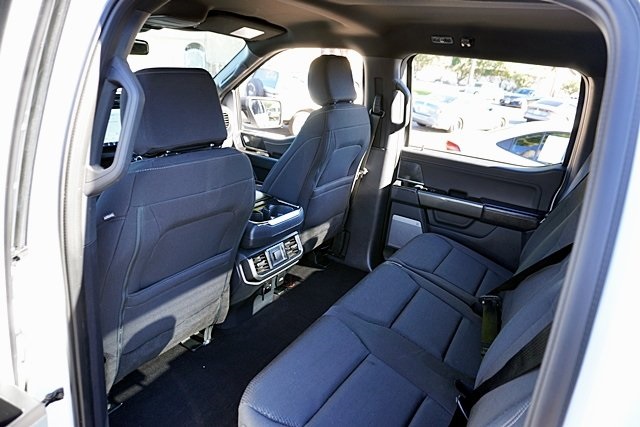 2023 Ford F-150 XLT photo 18