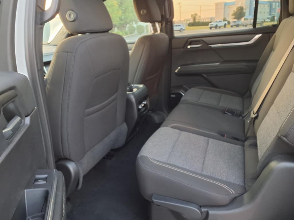 2025 Gmc Acadia Elevation photo 4