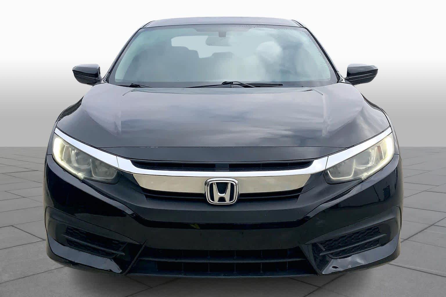 2016 Honda Civic LX photo 3