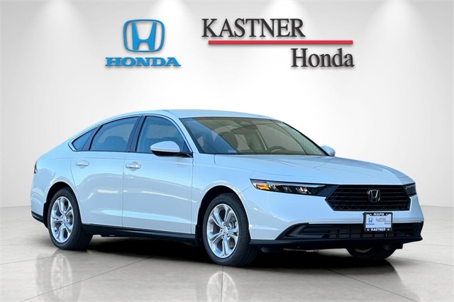 2025 Honda Accord LX's photo