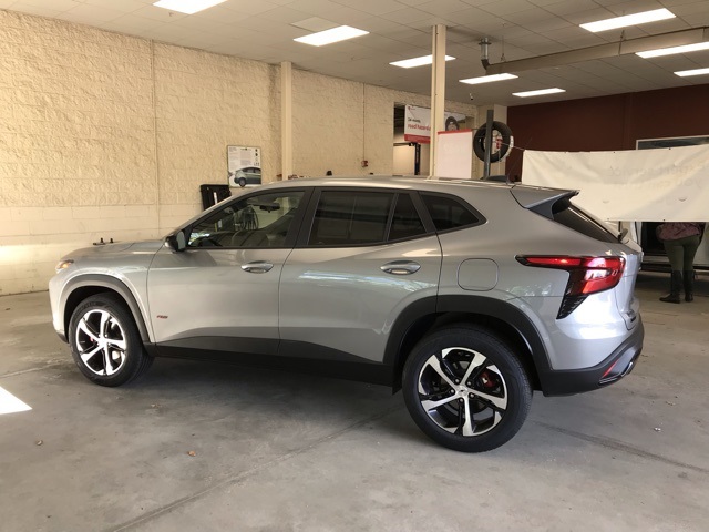2024 Chevrolet Trax photo 7
