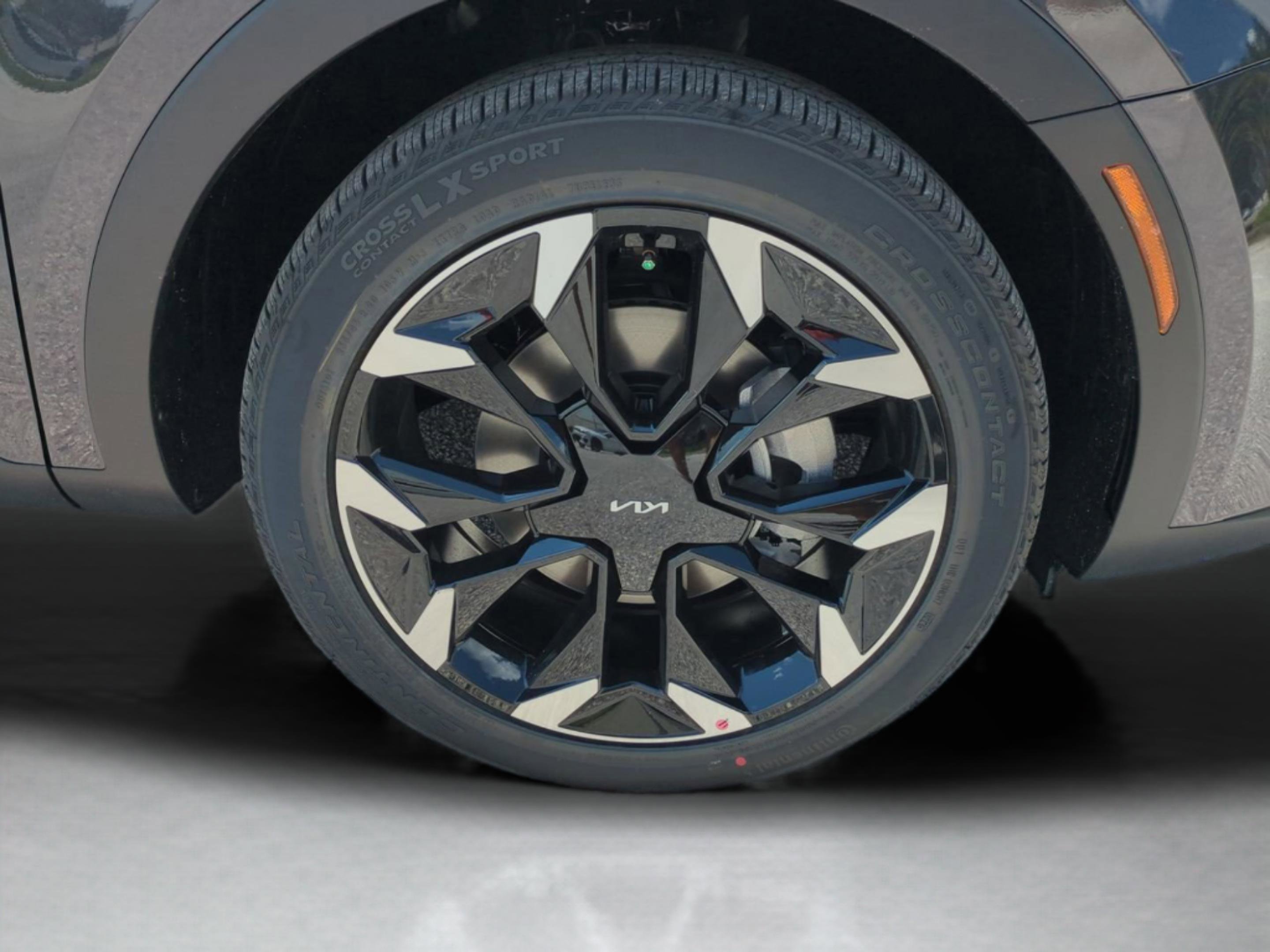 2026 Kia Sorento EX photo 10