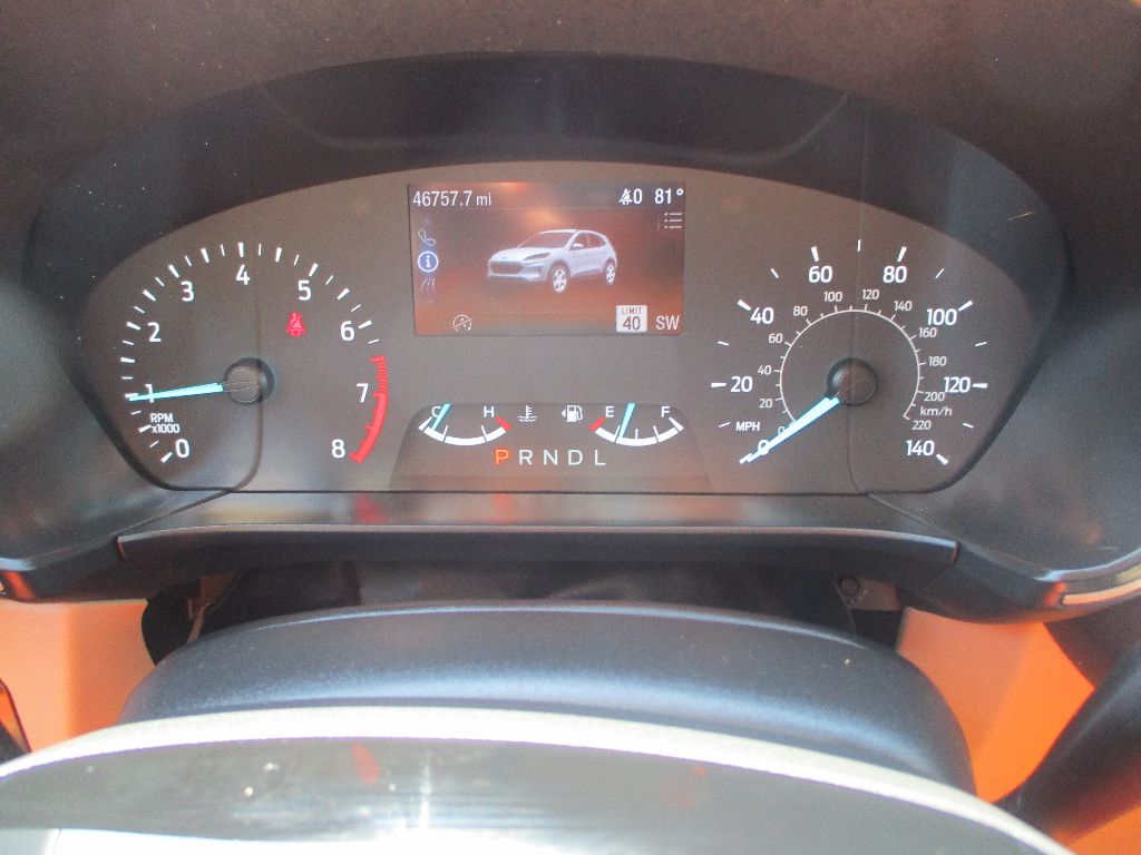 2022 Ford Escape SEL photo 13