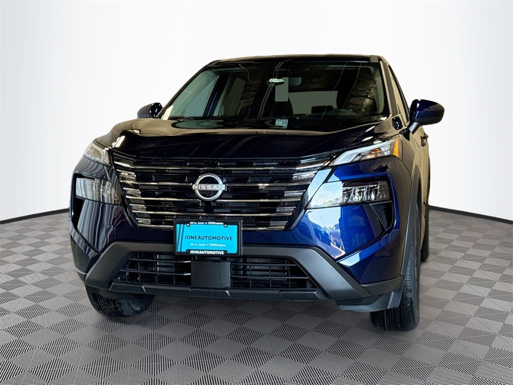 2026 Nissan Rogue SV's photo