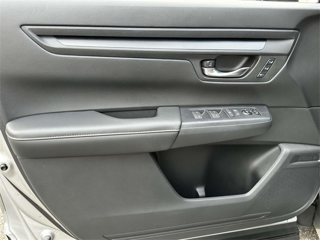 2025 Honda CR-V Hybrid Sport-L photo 13