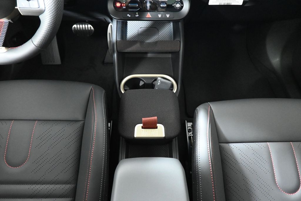 2026 Mini Countryman John Cooper Works ALL4 photo 11