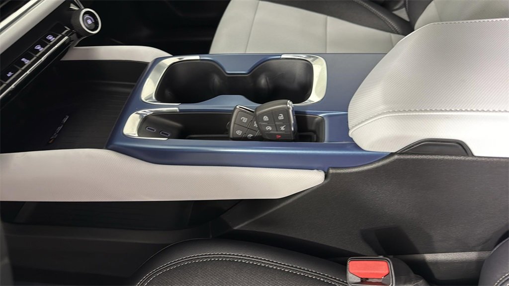 2025 Chevrolet Equinox EV 1LT photo 21