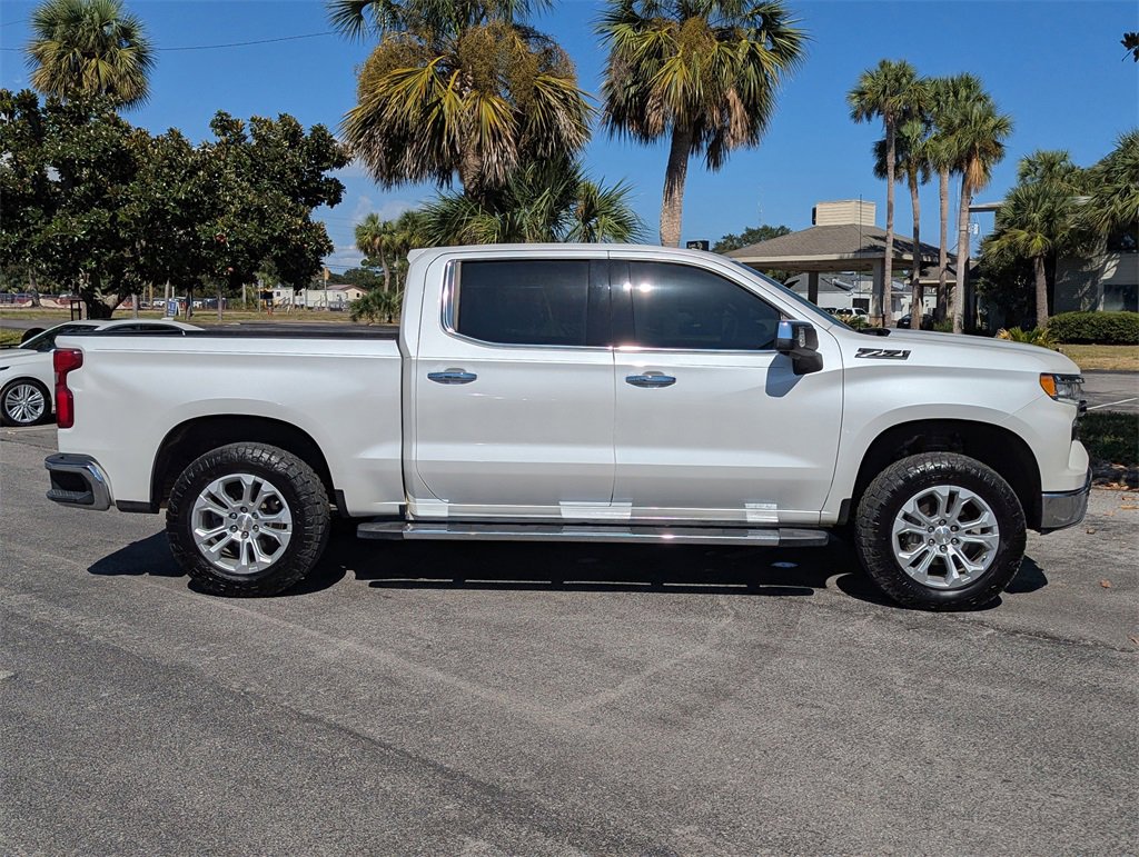 2022 Chevrolet Silverado 1500 LTZ photo 3
