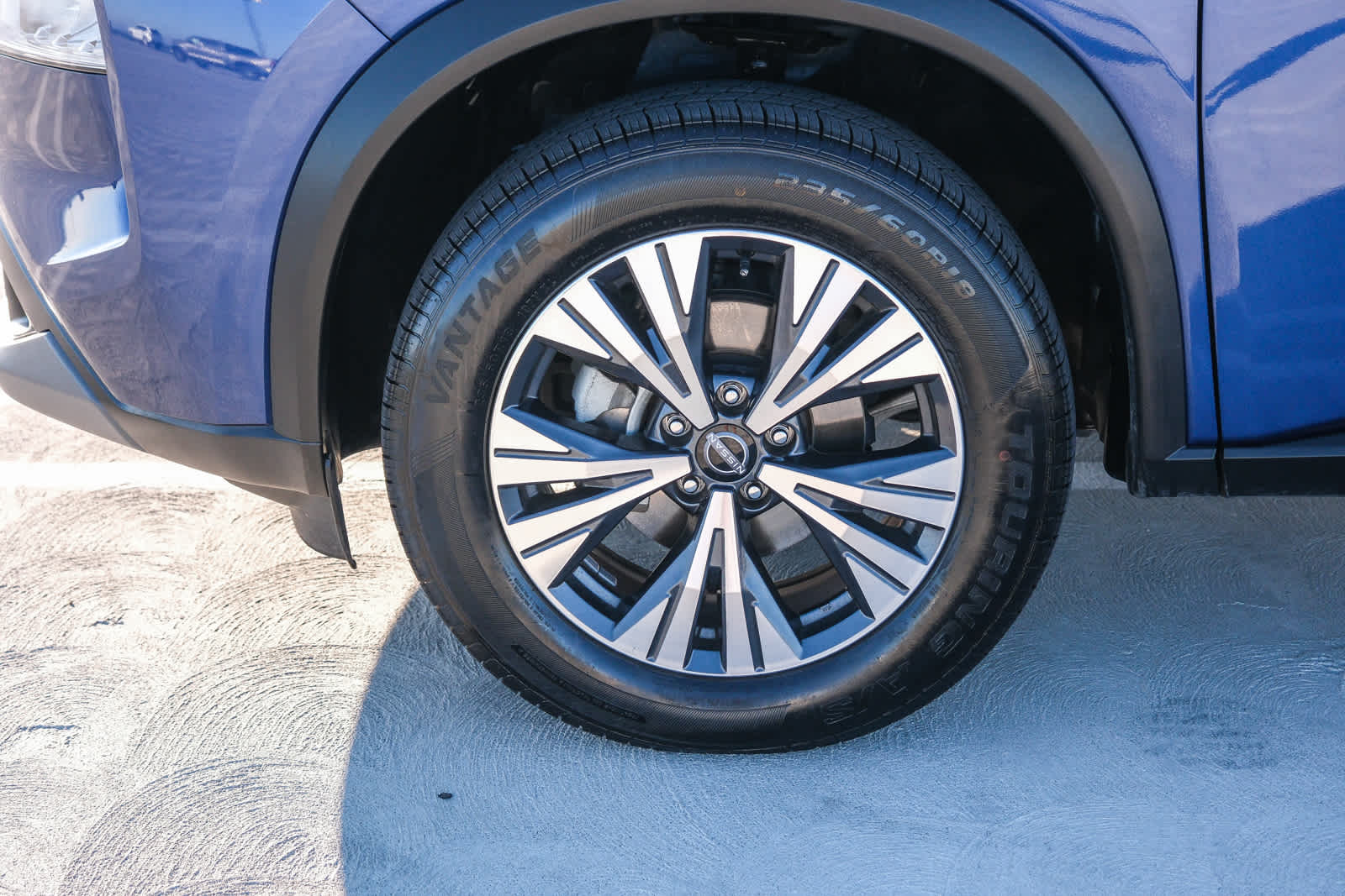 2023 Nissan Rogue SV photo 10