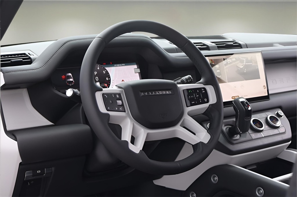 2025 Land Rover Defender 90 S photo 14