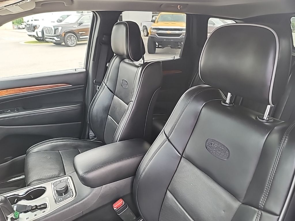 2011 Jeep Grand Cherokee Overland photo 8