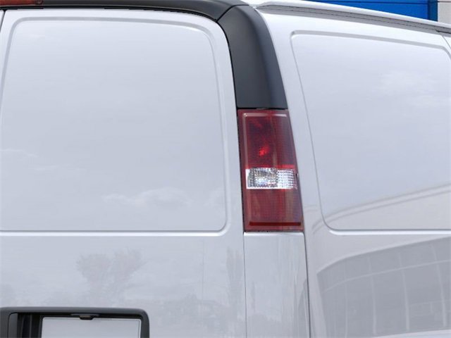 2025 Chevrolet Express Cargo 2500 Work Van photo 9