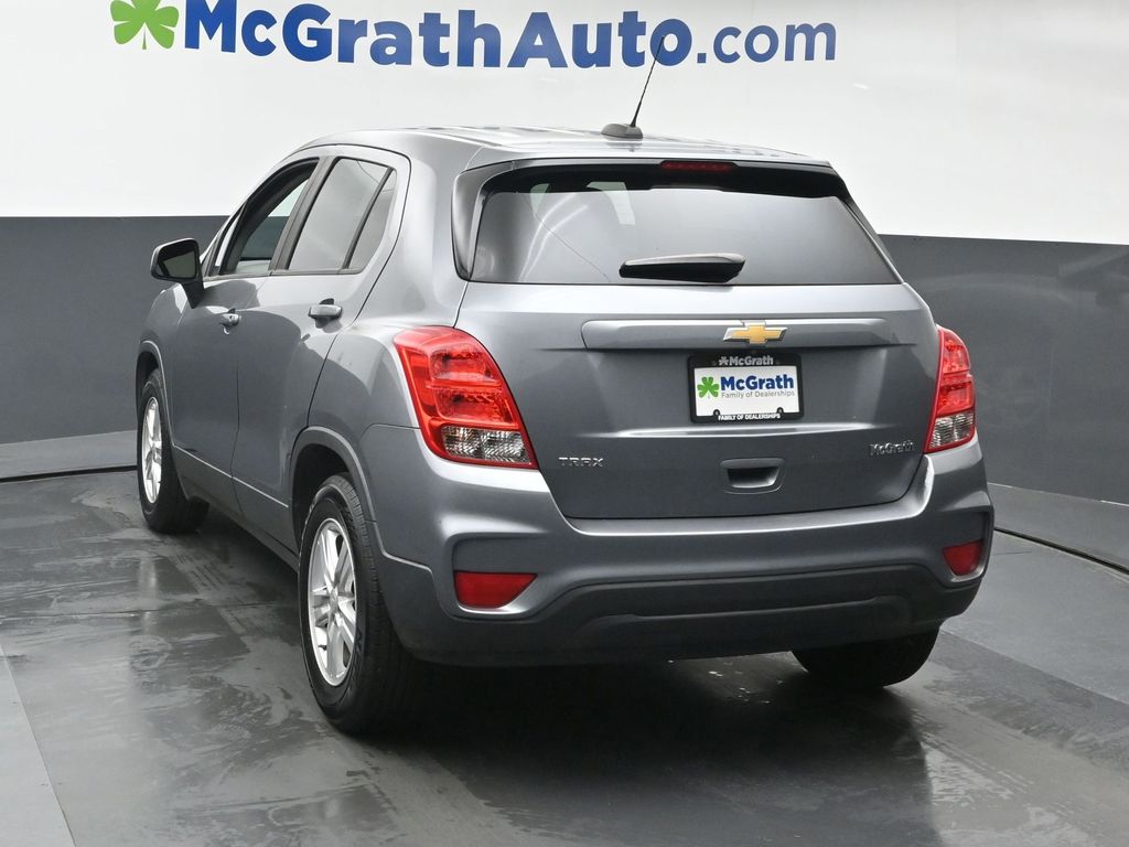 2020 Chevrolet Trax LS photo 16
