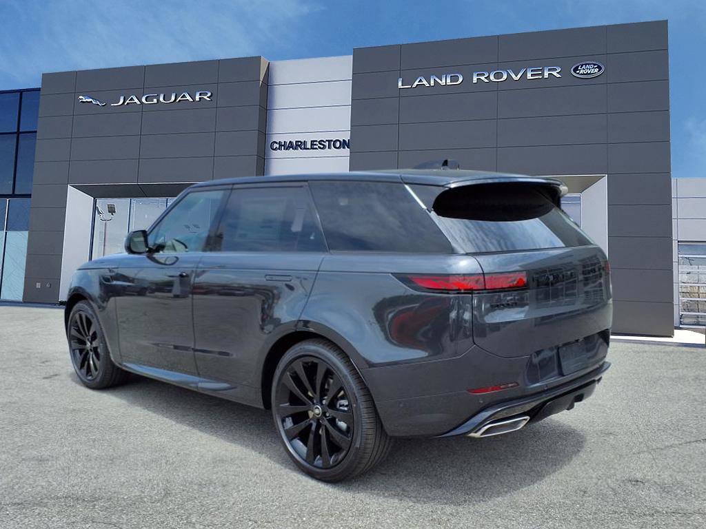 2025 Land Rover Range Rover Sport SE photo 3