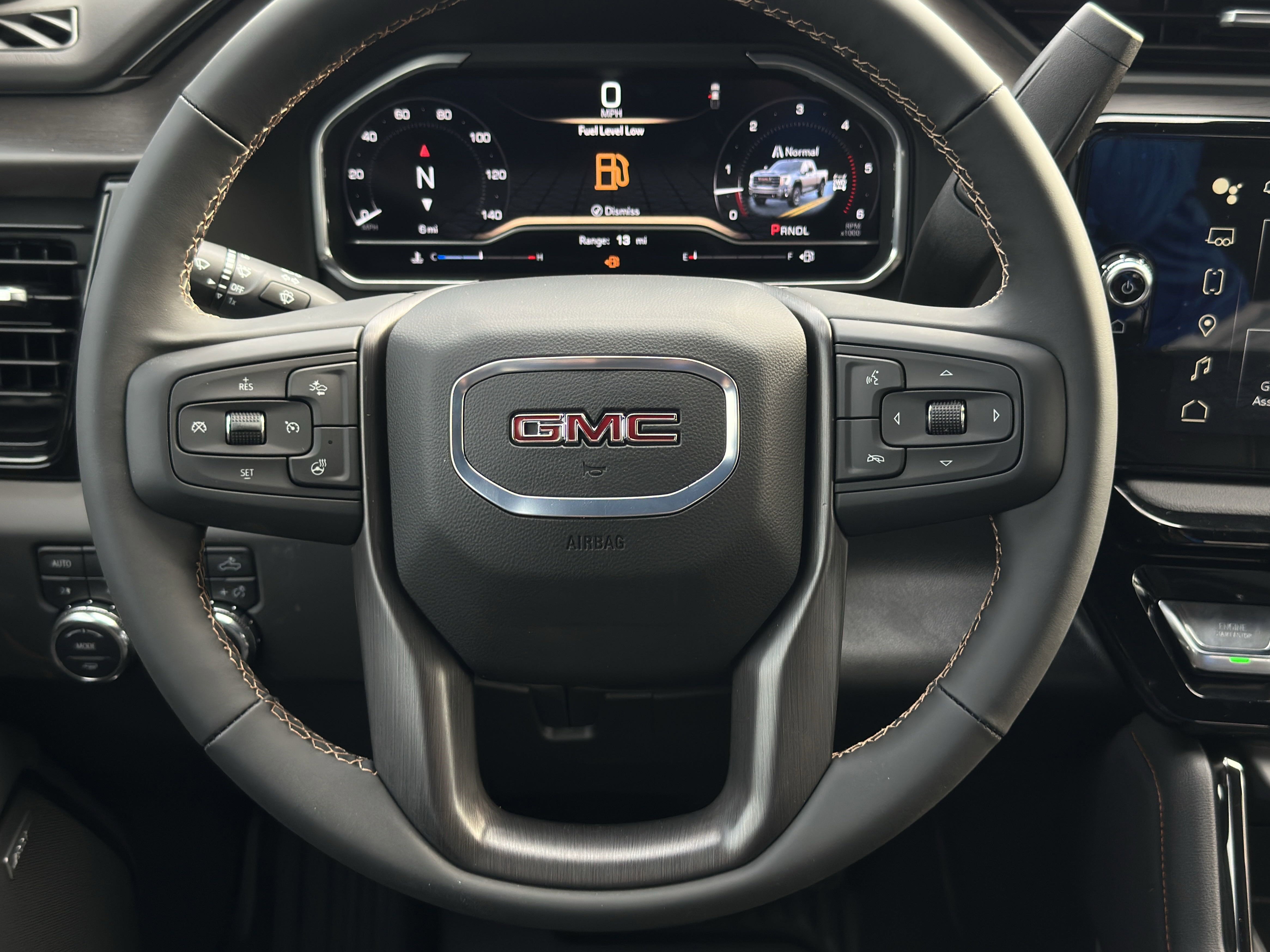 2025 Gmc Sierra 2500 HD AT4 photo 9