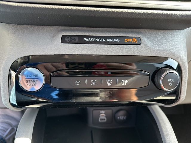 2025 Ford Escape Plug-In Hybrid Base photo 25