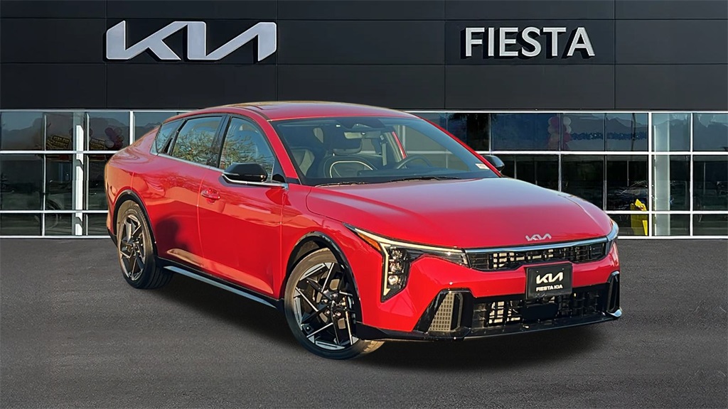 2025 Kia K4 GT-Line's photo