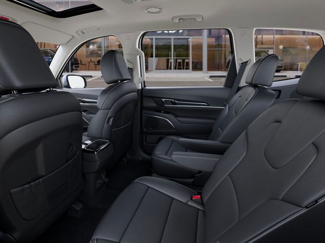 2025 Kia Telluride S photo 18